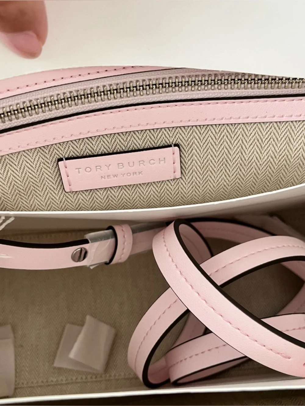 Tory Burch x BonBon Limited Edition Ella Bio Small Tote - Picture 9 of 11